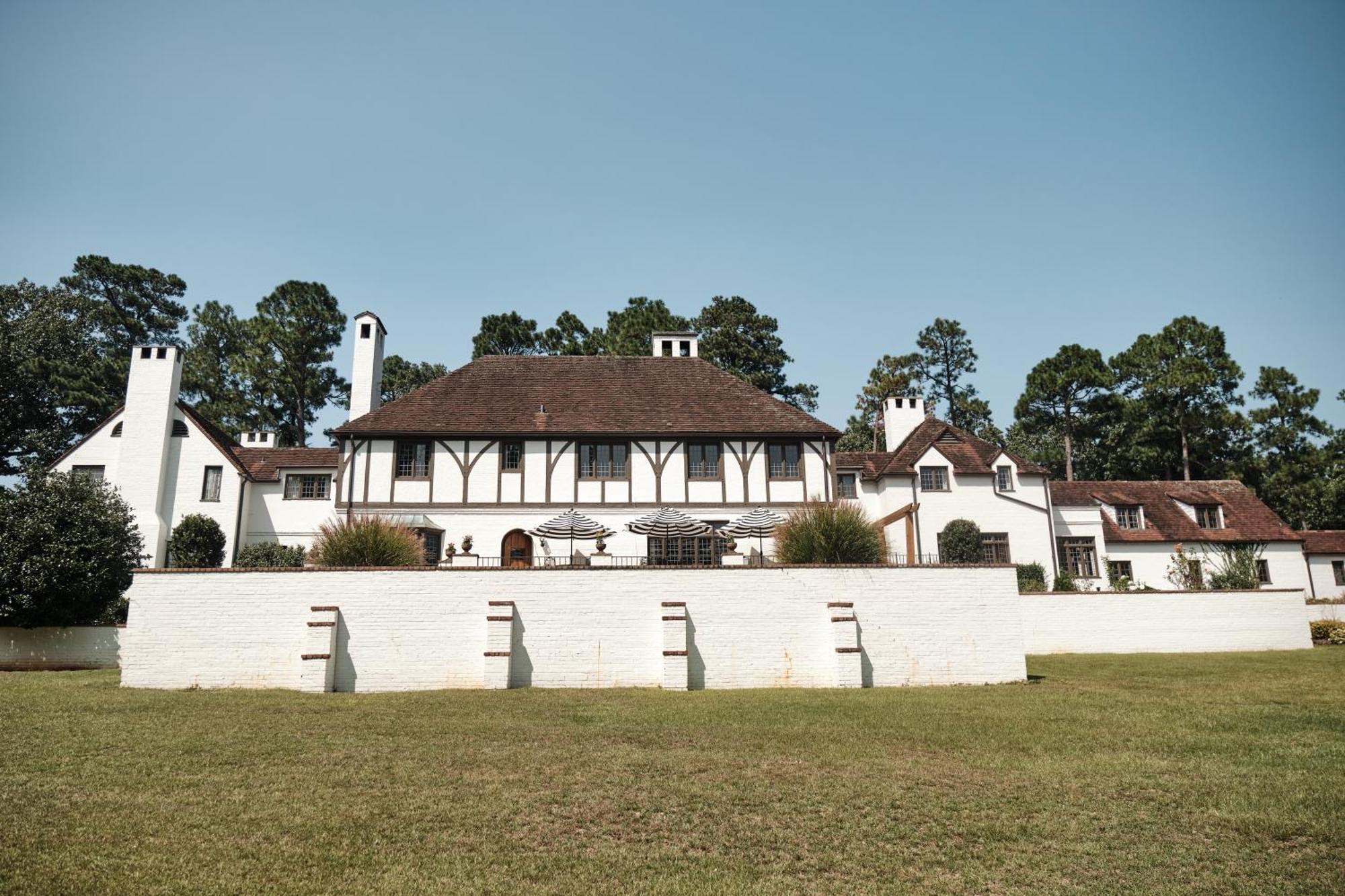 サザンパインズ Duncraig Manor Bed & Breakfast エクステリア 写真
