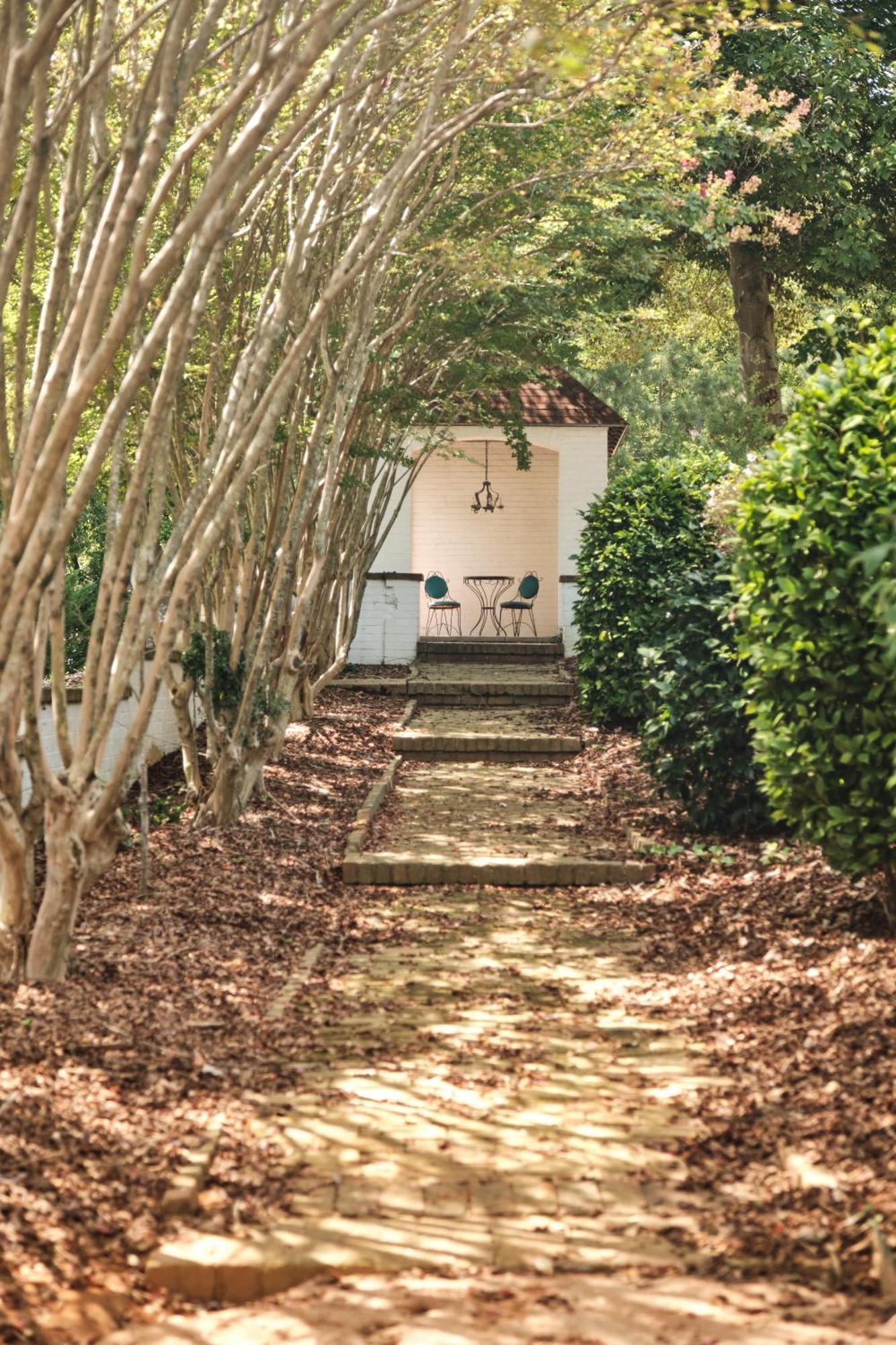 サザンパインズ Duncraig Manor Bed & Breakfast エクステリア 写真